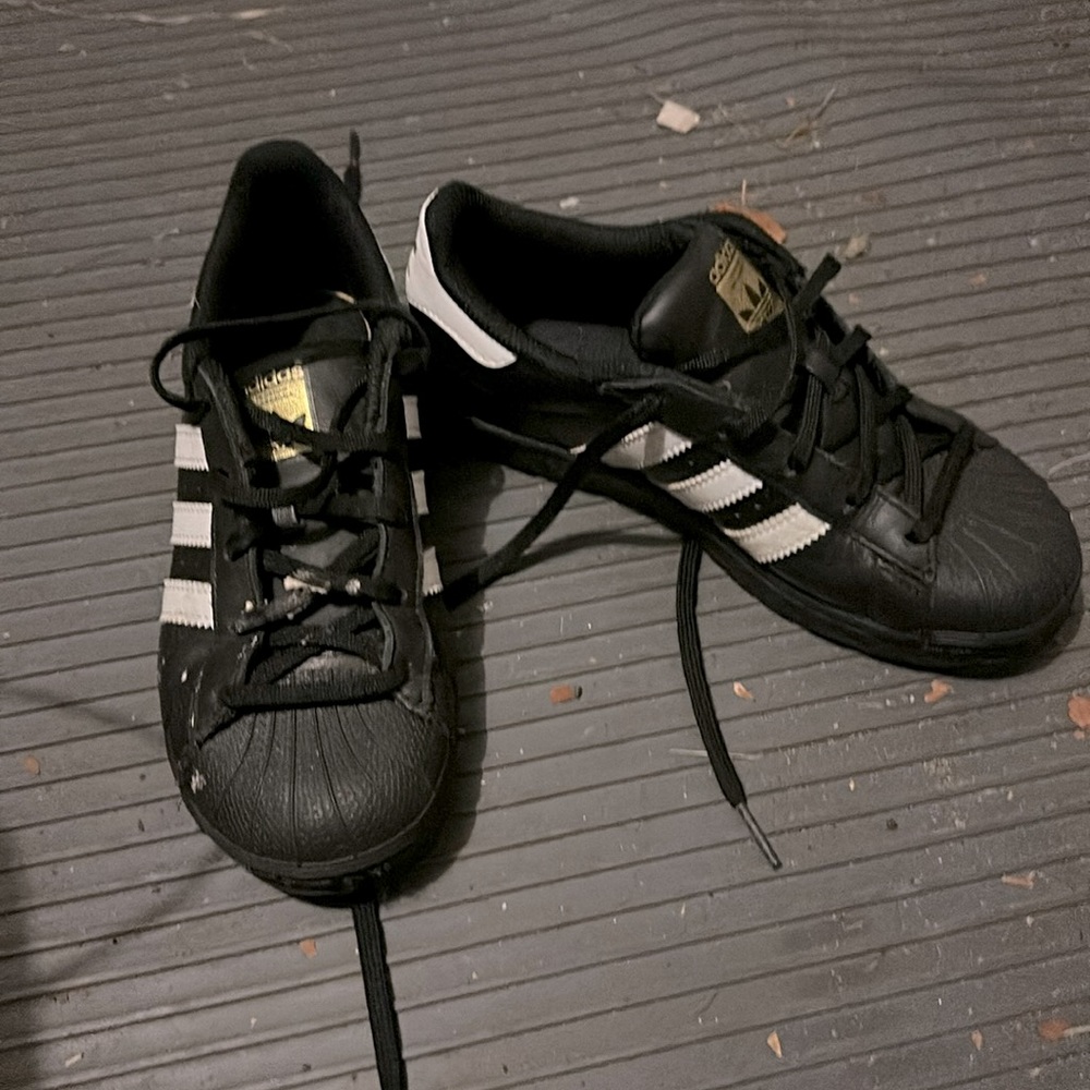 Girls adidas sneakers